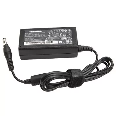 TOSHIBA CHARGEUR ORDINATEUR 19V3.42A 5.5*2.5